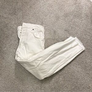 White jeans topshop “dad” denim size 30
Frayed hem